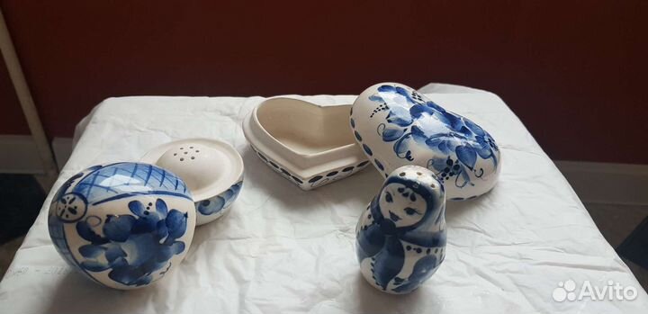 Гжель солонка-матрёшка, солонка-пасхальное яйцо