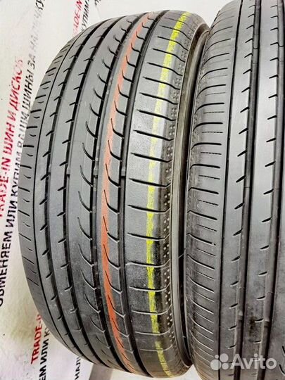 Yokohama BluEarth RV-02 215/60 R17 96H