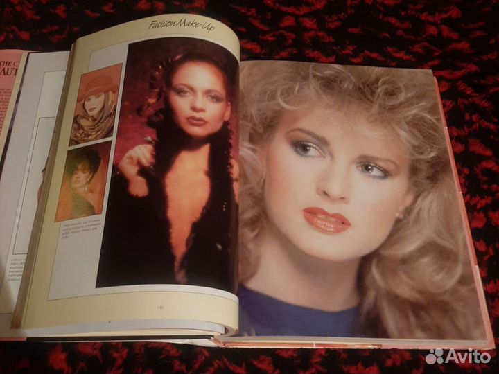 Книга о моде на английском языке