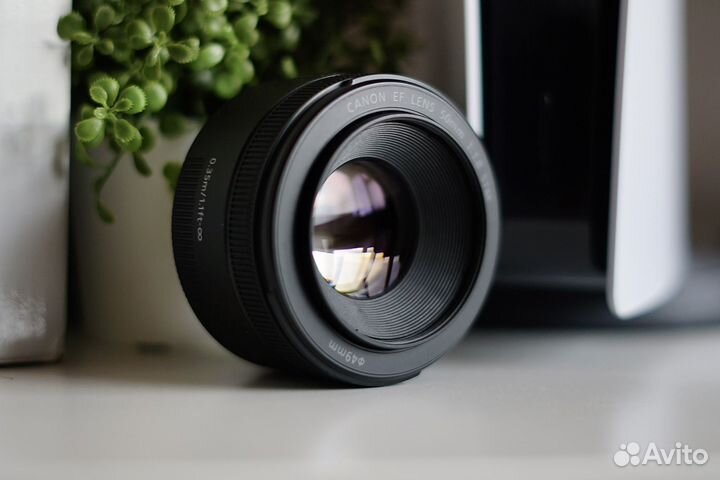 Объектив Canon EF 50 mm f/1.8 stm