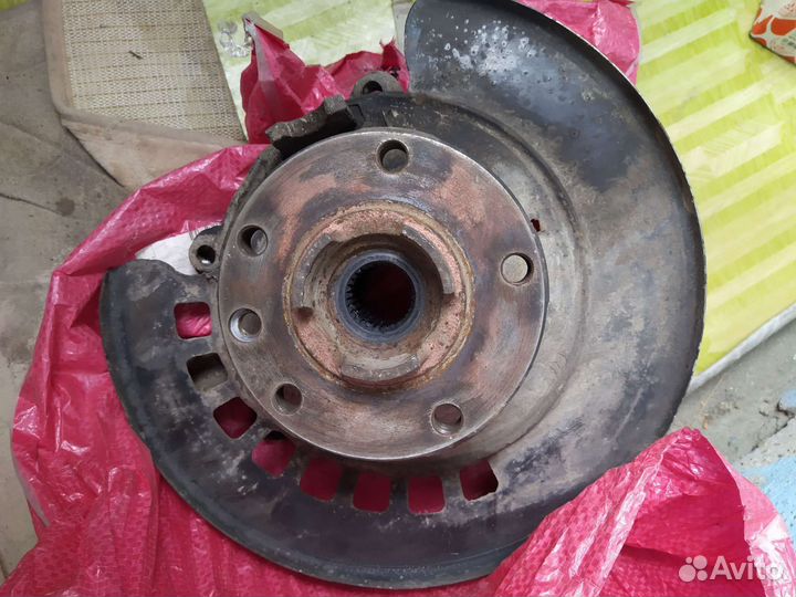 Ступица задняя правая VW Touareg GP (7LA,7L6,7L7)