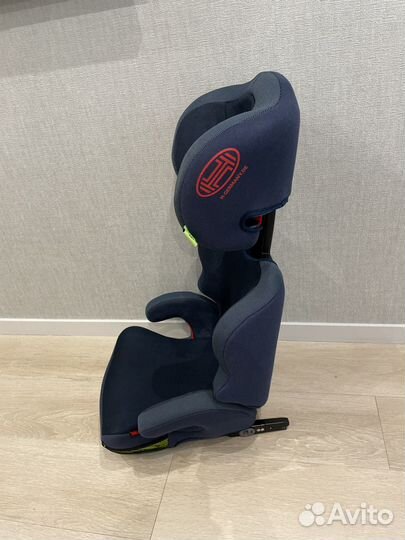 Продам автокресло heyner isofix