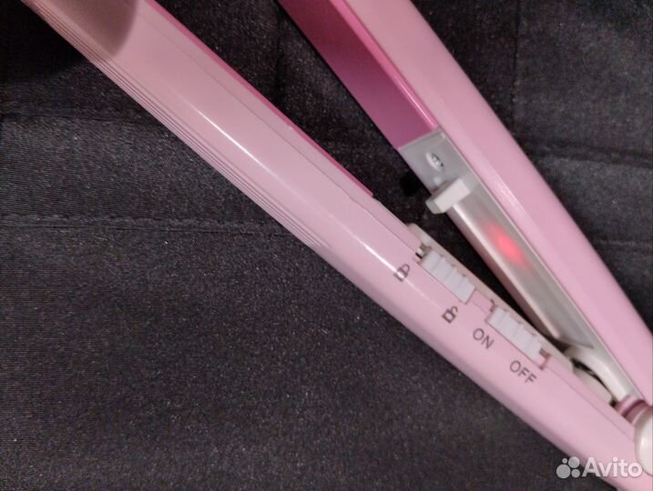 Мини-утюжок для выпрямления и закручивания волос