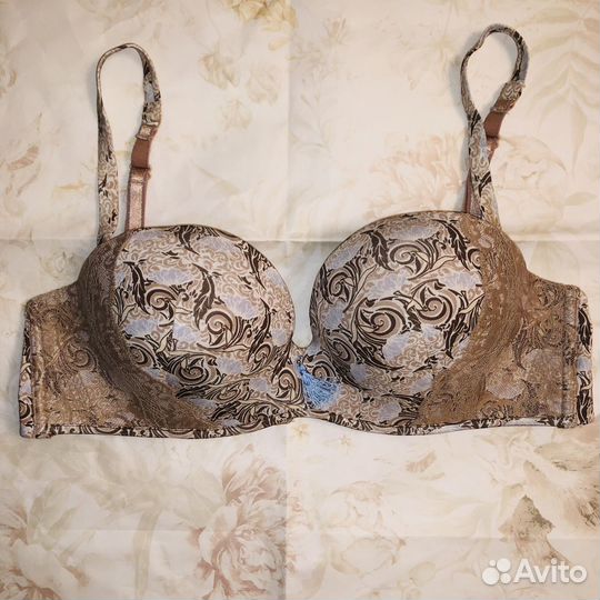 Бюстгалтер новый Rose&Petal