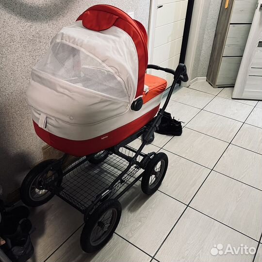 Коляска люлька inglesina sofia comfort