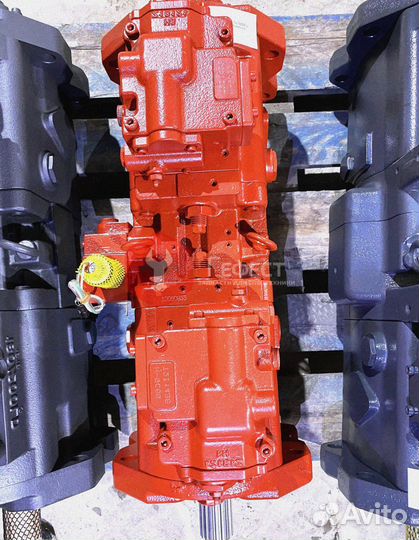 Гидравлический насос Hyundai 31N8-10050