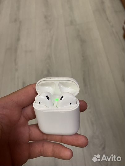 Airpods