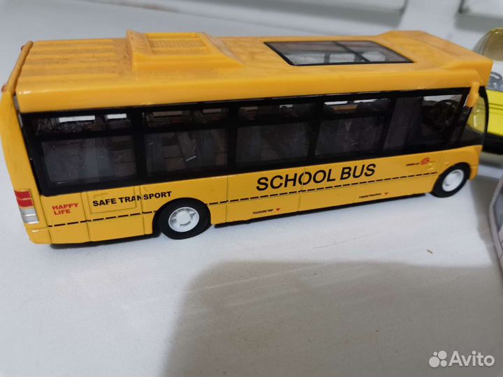 Машинки модельки мет автобусы