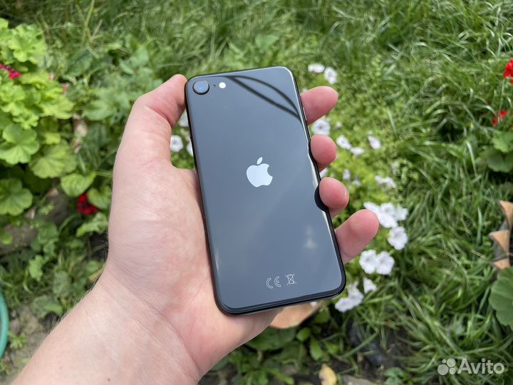 iPhone SE 64gb 2020
