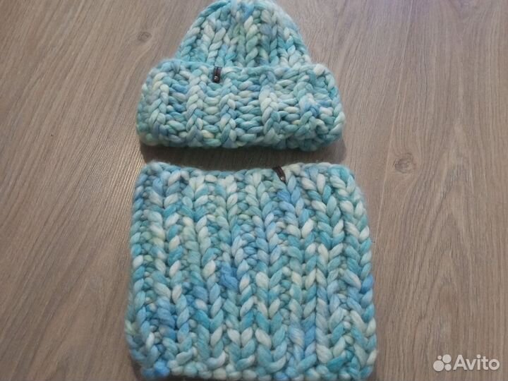 Комплект шапка и снуд