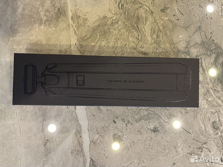 Asus ROG Strix XG17ahpe 240 Гц (с подставкой)