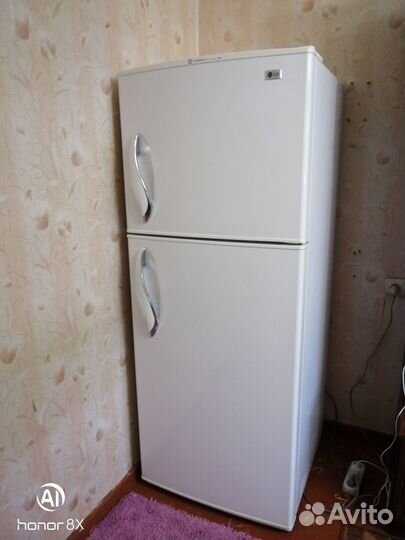 Холодильник LG