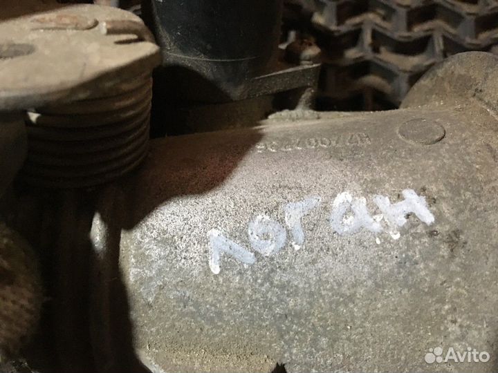 Заслонка дроссельная Renault Logan