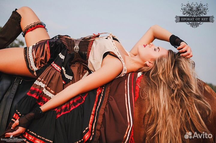 Ковбойкий женский костюм