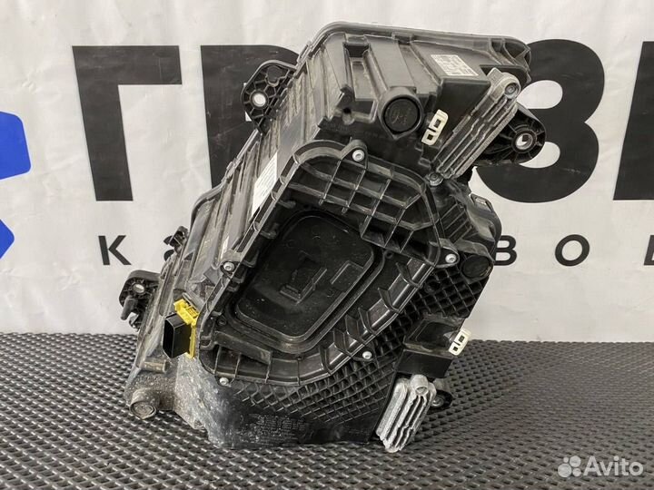 Фара правая Volvo FH5 24056510