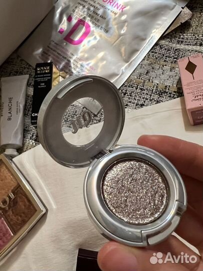 Тени для век urban decay moondust