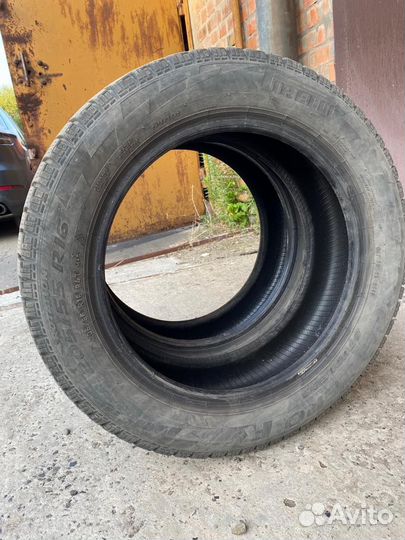 Pirelli Ice Zero FR 205/55 R16
