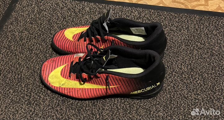 Шиповки для футбола