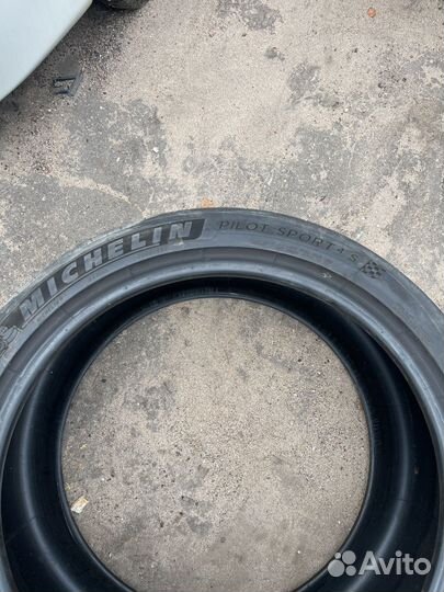 Michelin Pilot Sport 4 S 295/35 R21 107Y