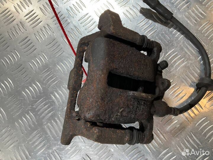 Суппорт тормозной задний левый Audi A6 4F/C6 рест