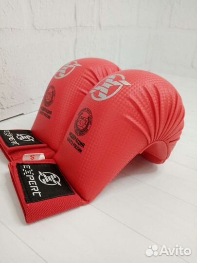 Перчатки для каратэ Expert