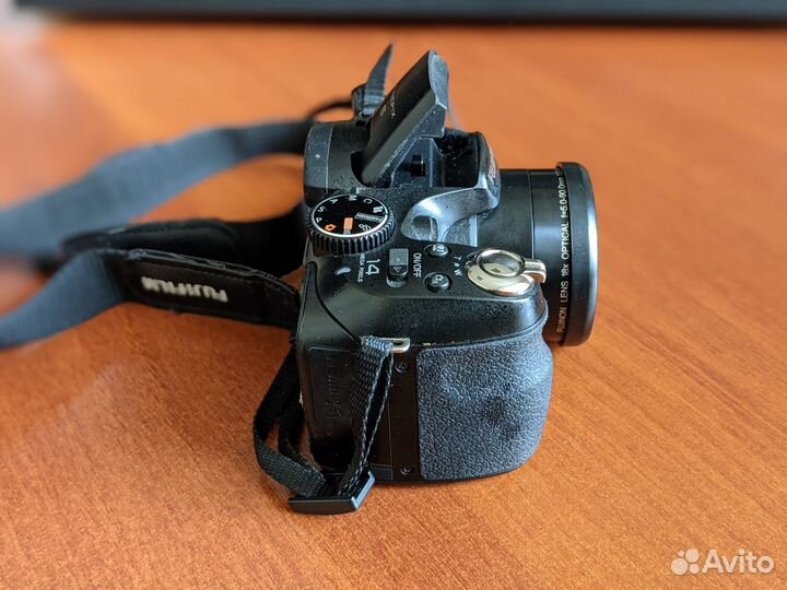 Фотоаппарат Fujifilm S2950