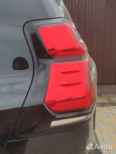 Задний левый фонарь Тойота Прадо 150