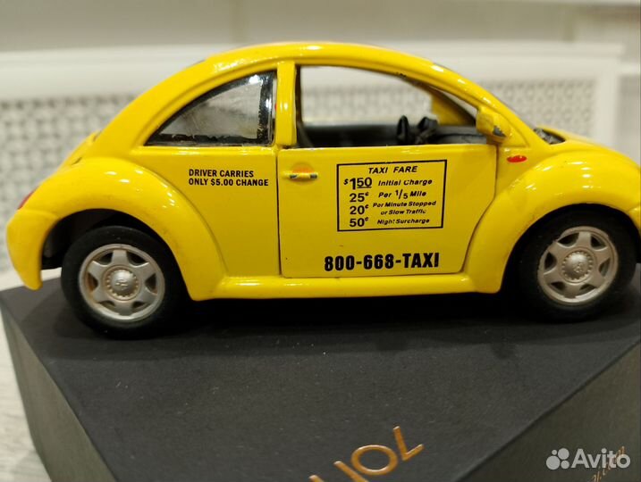 Модель Volkswagen new beetle, 1/32