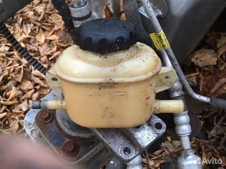 Бачок гур для Шевролет Лачетти