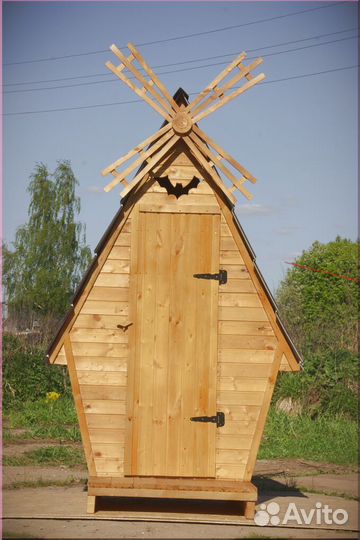 Дачный туалет деревянный HAT112