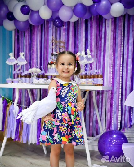 Цветные собачки и голуби на ваш праздник