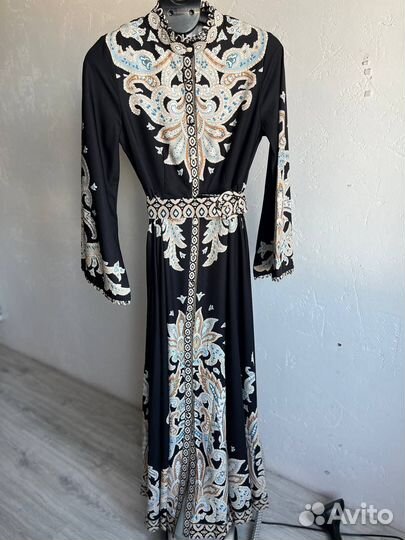 Нарядное женское платье 42-44