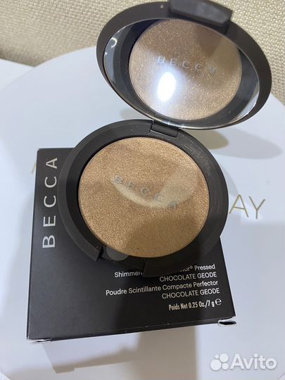 Хайлайтер бронзер Becca skin perfector