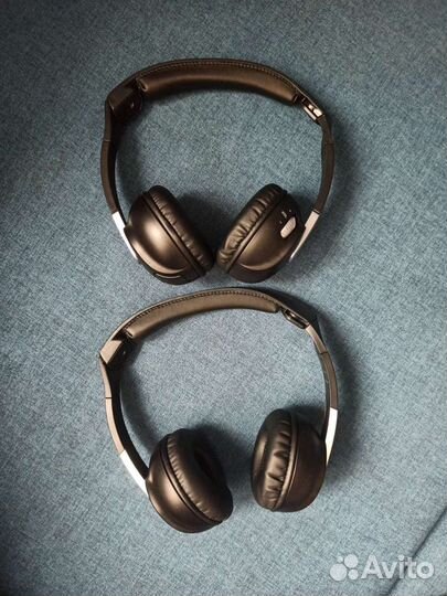 Беспроводные наушники Mercedes