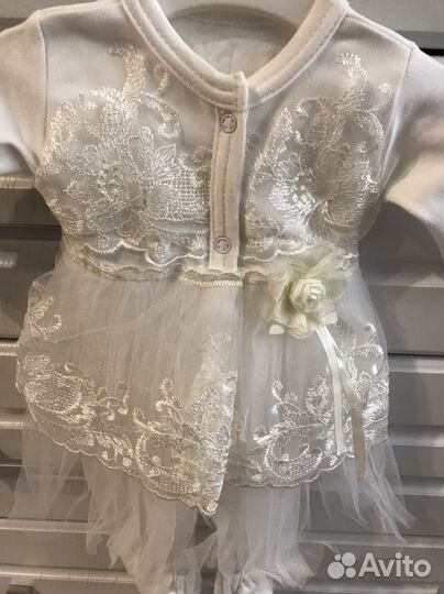 Комплект на выписку для девочки