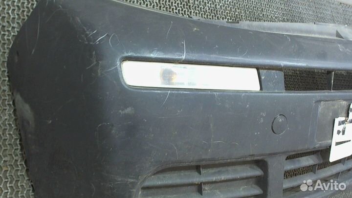 Бампер Opel Vivaro, 2005