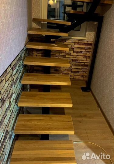 Лестничиный металлокаркас