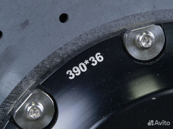 Диски тормозные карбон-керамические Brabus SV12 1