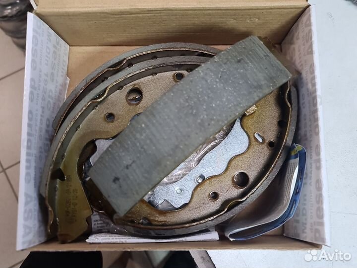 Колодки тормозные барабанные Asam 30299