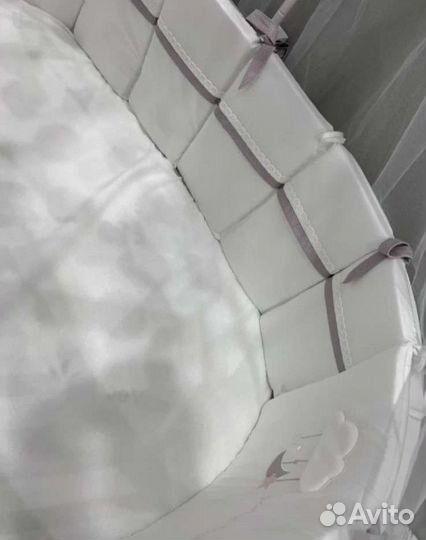 Бортики на кроватку прямоугольную или круглую