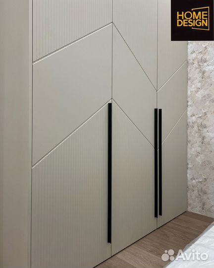 Шкаф распашной