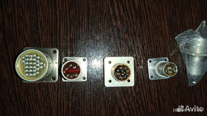 Радио детали и разъёмы