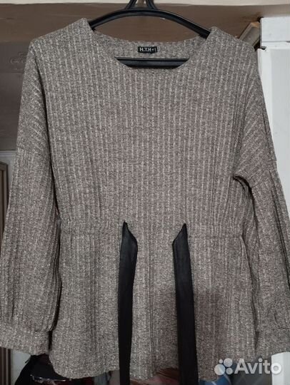 Трикотажная кофточка с люрексом