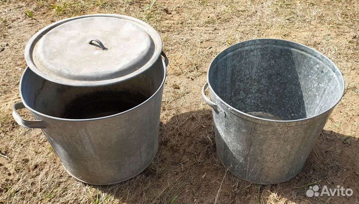 Баки, бидоны, корыта, канистры