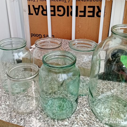Банка стеклянная