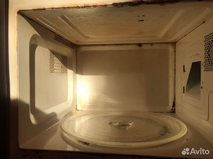 Микроволновая печь