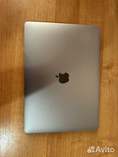 MacBook Air 13 (Retina, 13-inch, 2020)