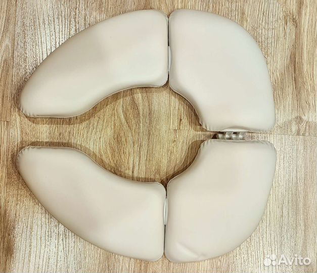 Складное сиденье на унитаз