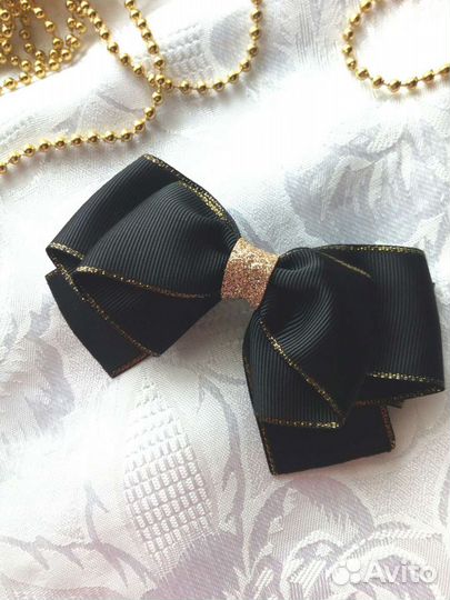 Заколка бант для волос