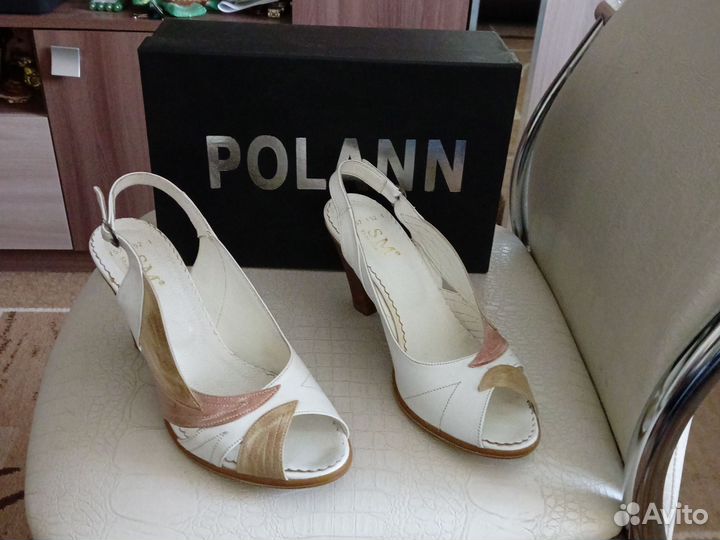 Босоножки женские 39 размер